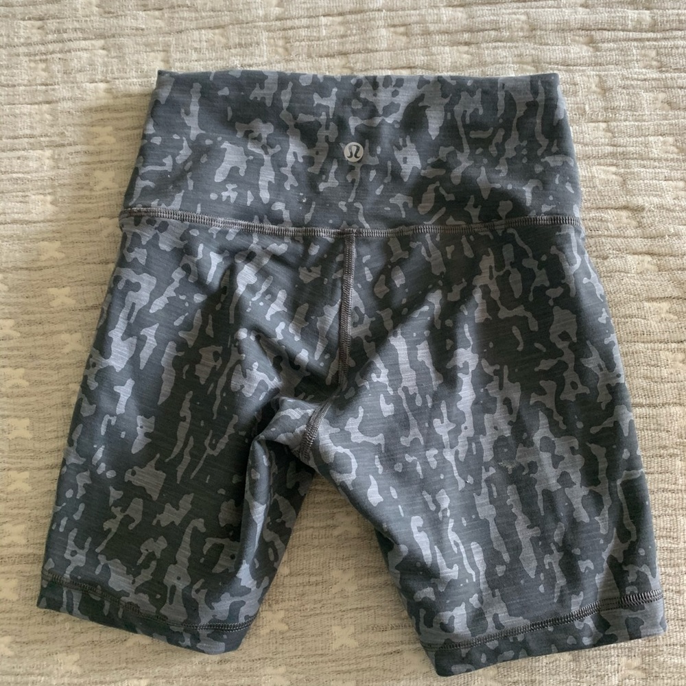 Lululemon wunder train high rise shorts 6”